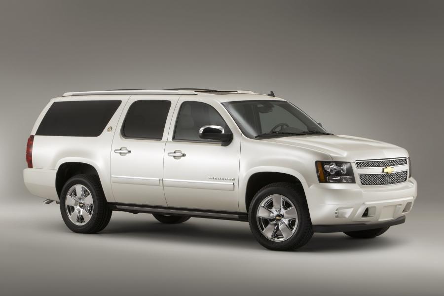  Chevrolet 75th Anniversary Diamond Edition Suburban 2010 года  (фото 9 из 10)